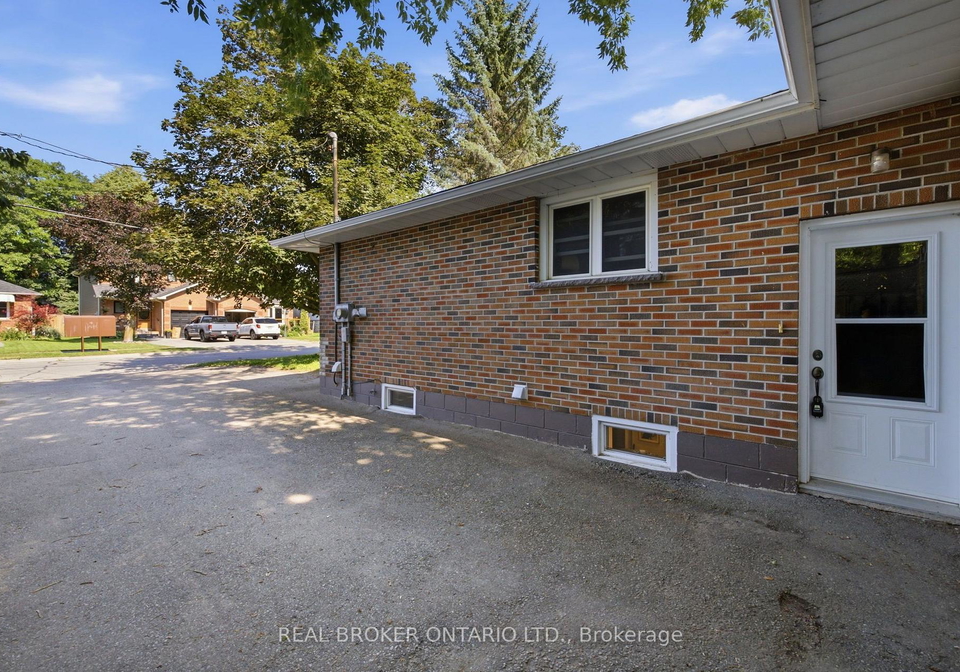 40-bascom-street-uxbridge-ontario-n13686538