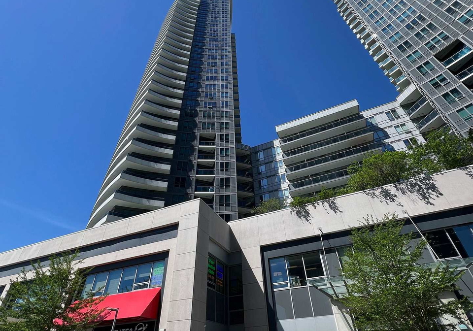 7161-yonge-street-markham-ontario-n13686562