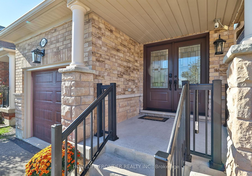 86-venice-gate-drive-vaughan-ontario-n13687092