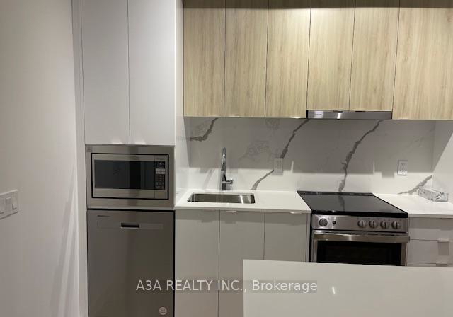 50-upper-mall-way-vaughan-ontario-n13687134