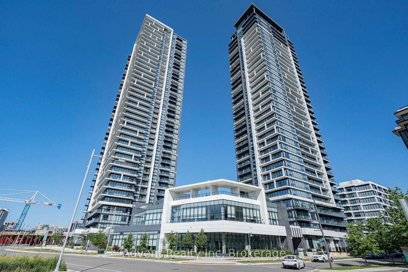 18-water-walk-drive-markham-ontario-n13687534