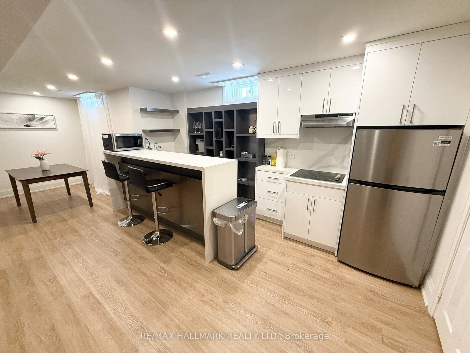 7-charing-crescent-aurora-ontario-n13687738