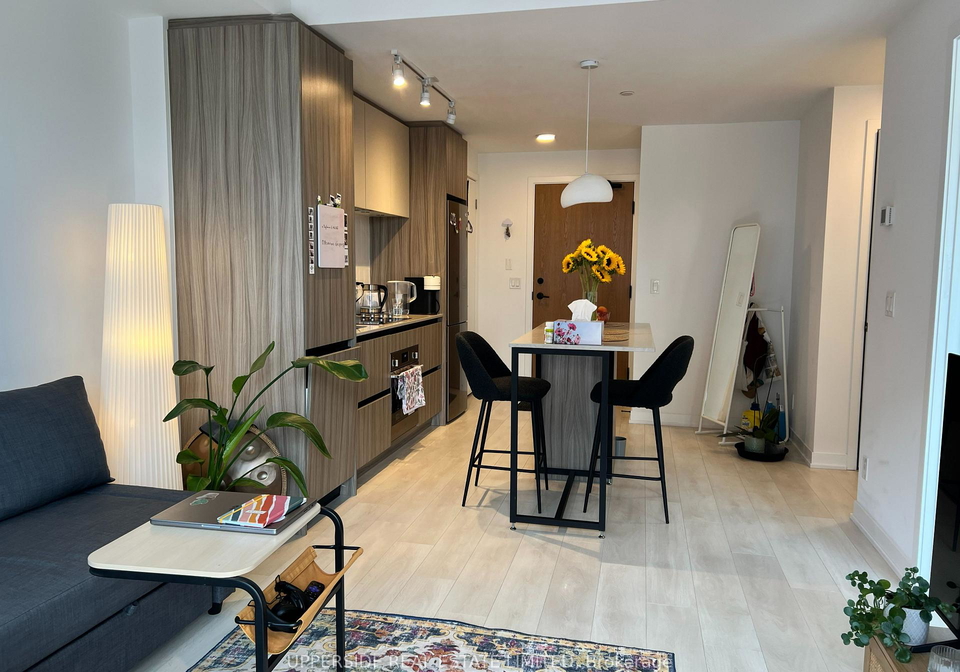 7950-bathurst-street-vaughan-ontario-n13688578