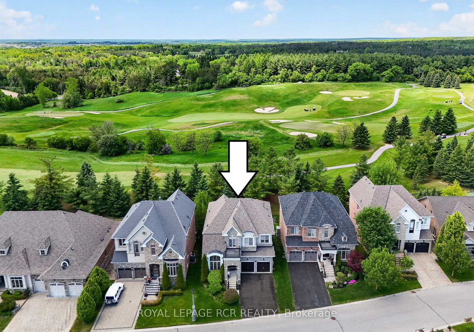 19-emerald-heights-drive-whitchurch-stouffville-ontario-n13688588