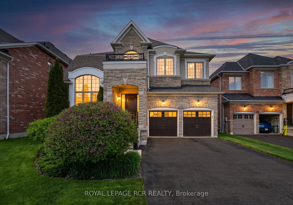 19-emerald-heights-drive-whitchurch-stouffville-ontario-n13688588