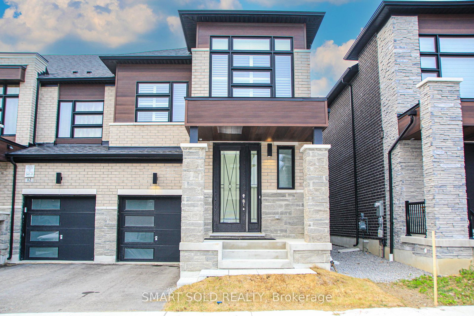 14-boiton-street-richmond-hill-ontario-n13688930