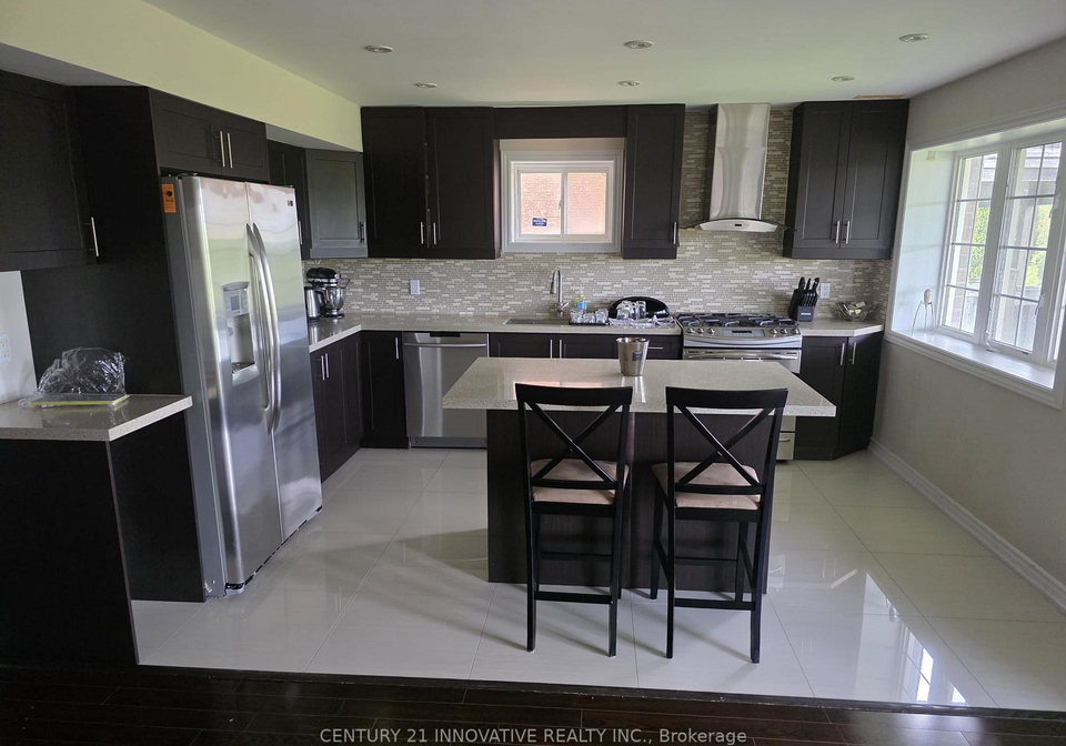118-santa-amato-crescent-vaughan-ontario-n13689078