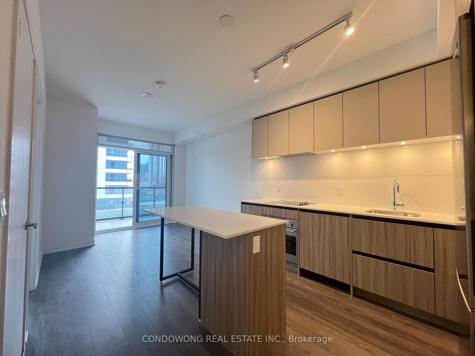 7950-bathurst-street-vaughan-ontario-n13689382