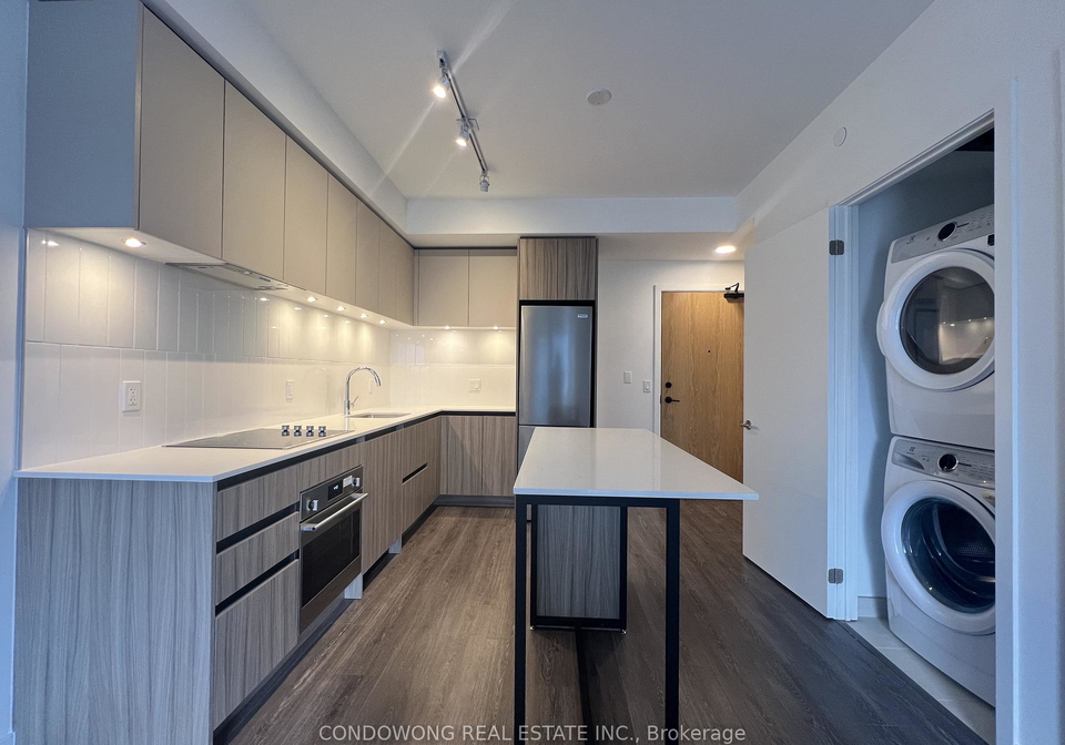 7950-bathurst-street-vaughan-ontario-n13689382