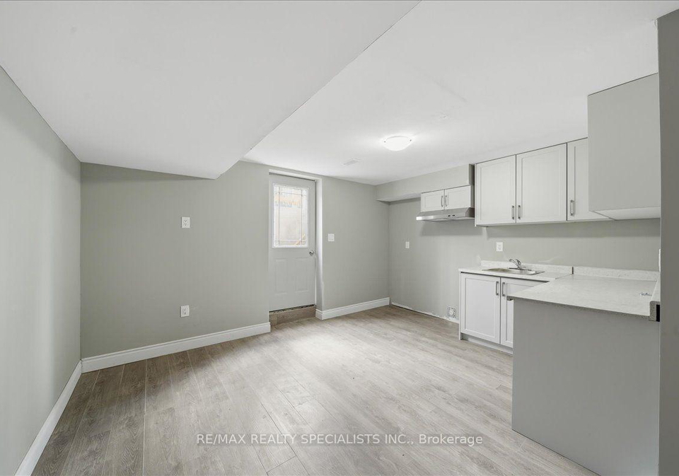 77-mckenzie-way-bradford-west-gwillimbury-ontario-n13690016
