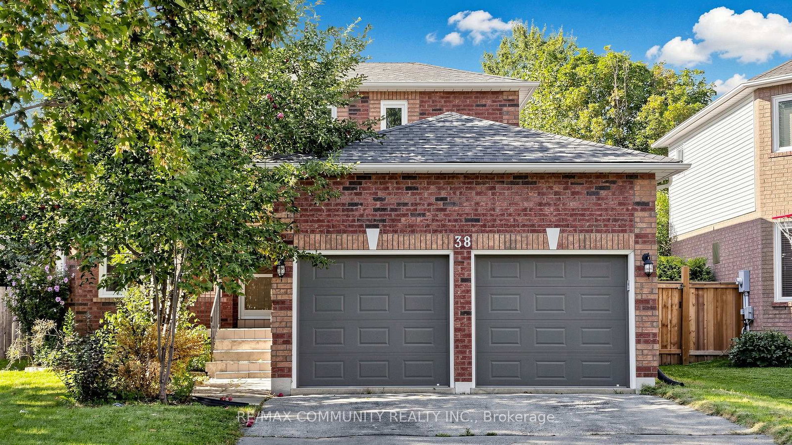 38-iveagh-drive-georgina-ontario-n13690206