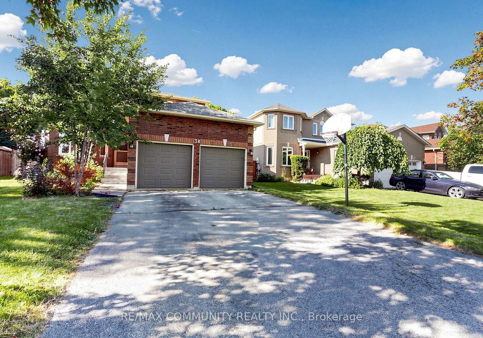 38-iveagh-drive-georgina-ontario-n13690206