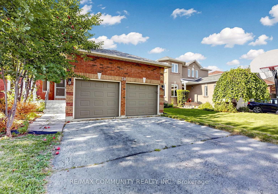 38-iveagh-drive-georgina-ontario-n13690206