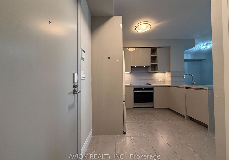 398-highway-7-street-e-richmond-hill-ontario-n13690448