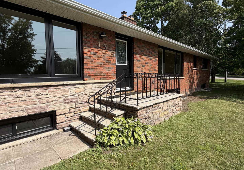 13-circle-ridge-drive-georgina-ontario-n13690506