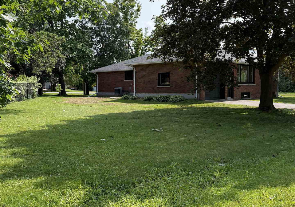 13-circle-ridge-drive-georgina-ontario-n13690506