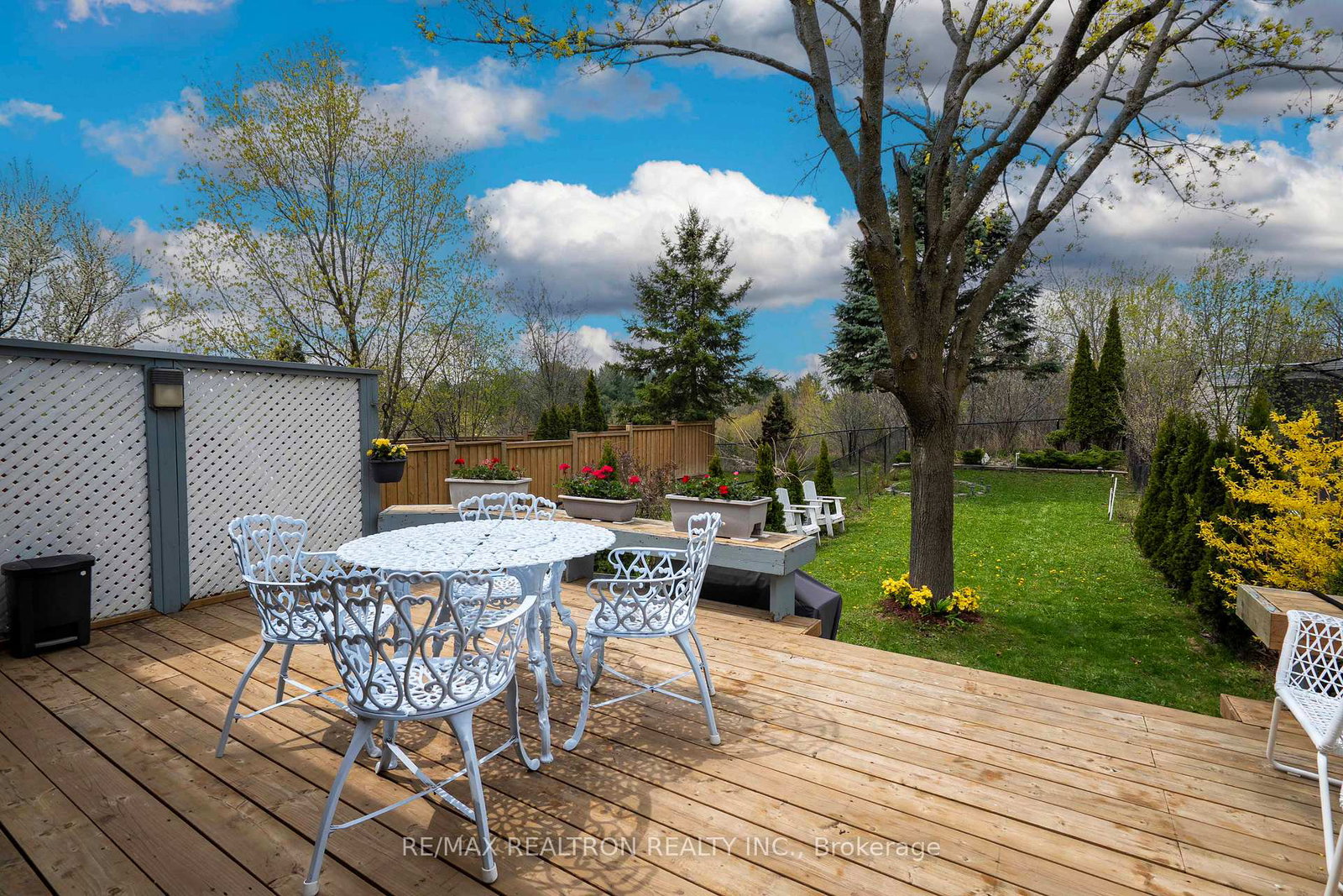 36-edgemont-court-richmond-hill-ontario-n13690724