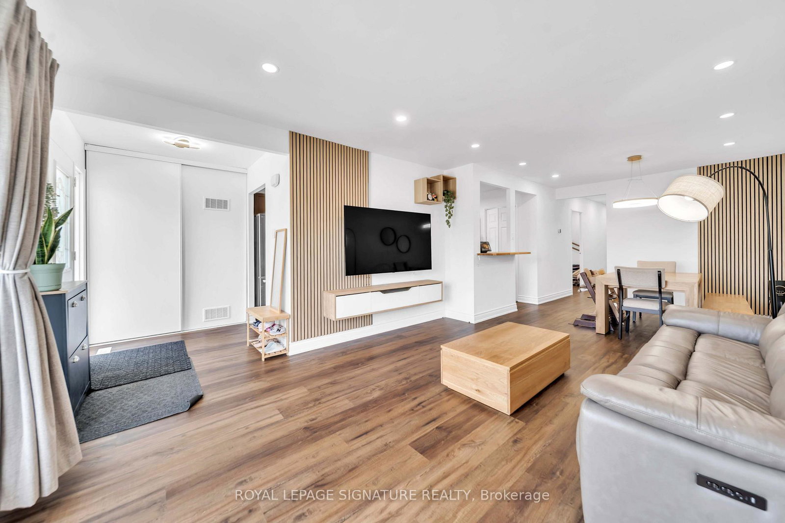 702-leeder-court-newmarket-ontario-n13691394