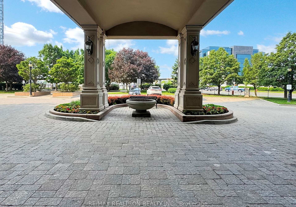 9225-jane-street-vaughan-ontario-n13691626