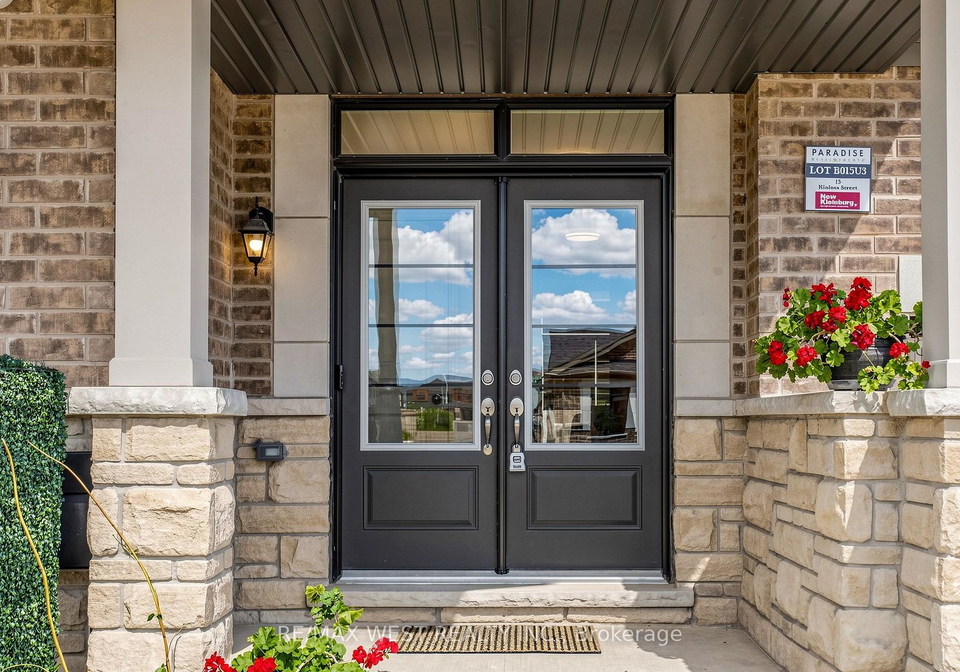 15-kinloss-street-vaughan-ontario-n13691768