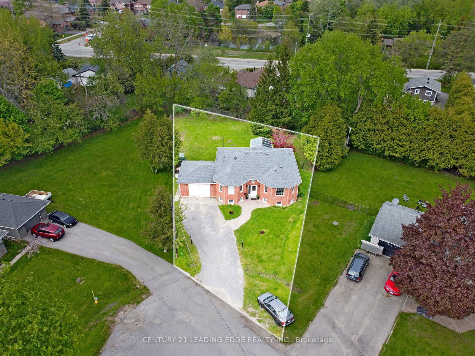 4-bay-court-georgina-ontario-n13692052