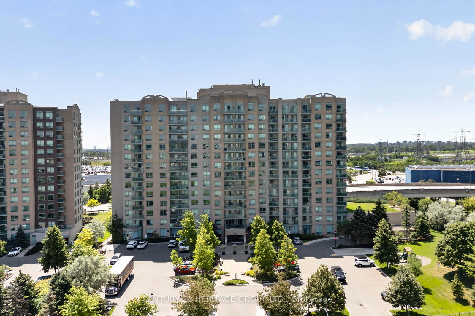 39-oneida-crescent-richmond-hill-ontario-n13692368