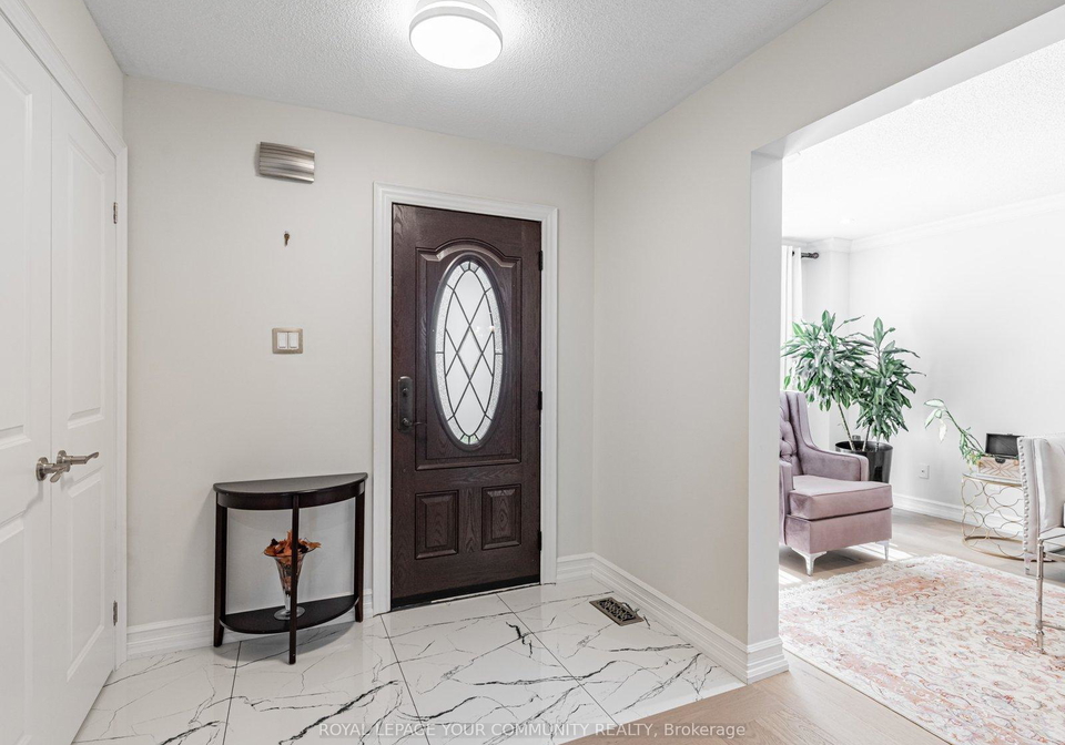 5-mandel-crescent-richmond-hill-ontario-n13693492