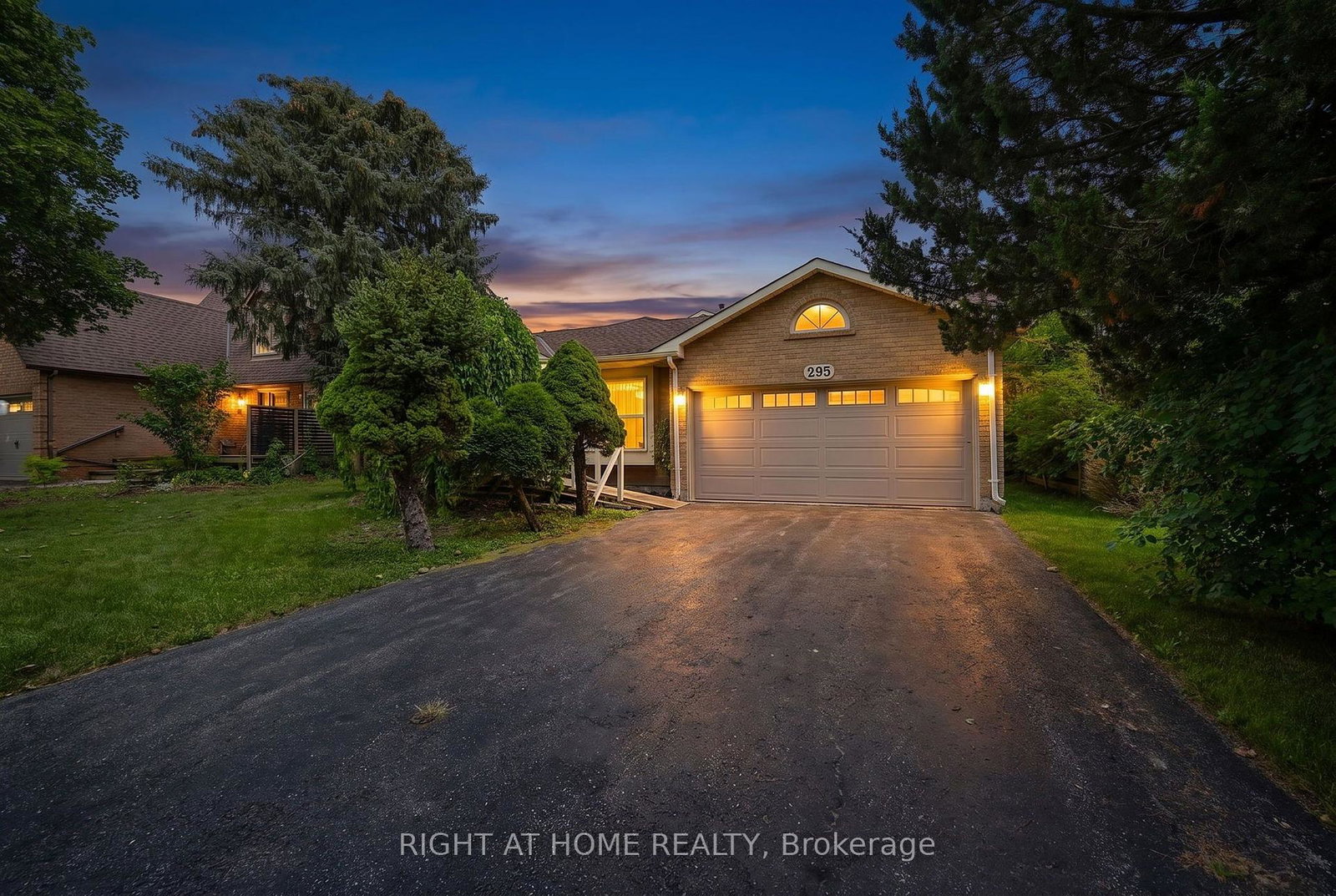 295-burford-street-newmarket-ontario-n13693518