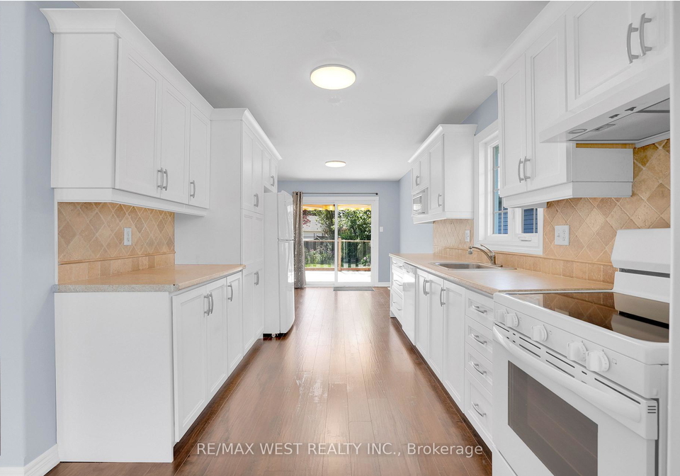 623-glen-cedar-crescent-innisfil-ontario-n13693538