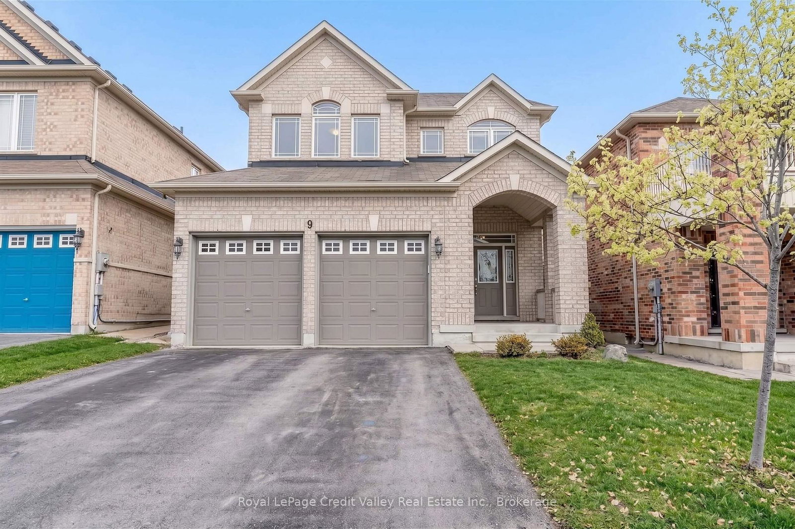 9-old-field-crescent-east-gwillimbury-ontario-n13693776
