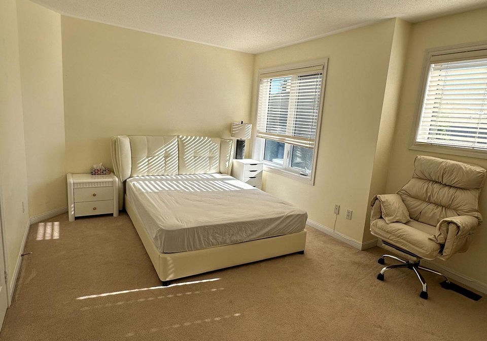 30-baintree-street-markham-ontario-n13694138