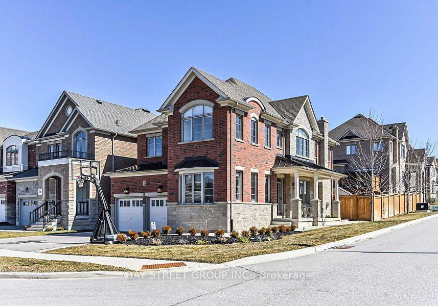 44-clara-may-avenue-east-gwillimbury-ontario-n13694258