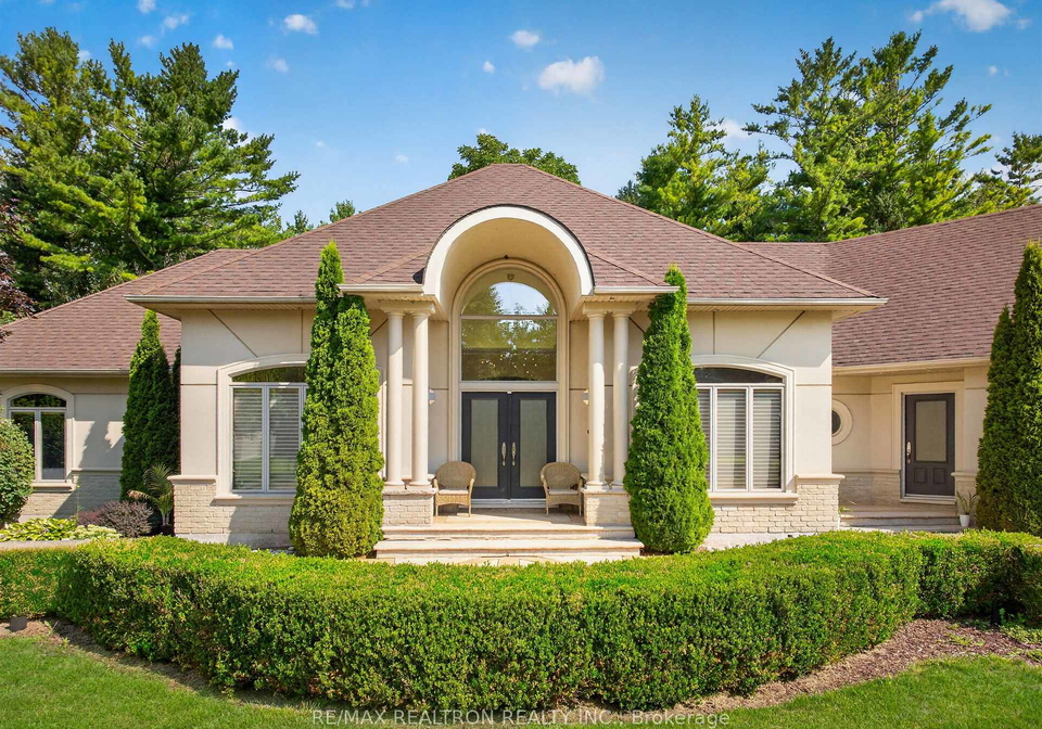 24-maplehyrn-avenue-east-gwillimbury-ontario-n13694900