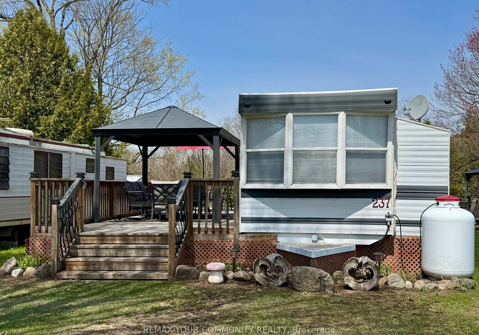 285-crydermans-side-road-georgina-ontario-n13695114