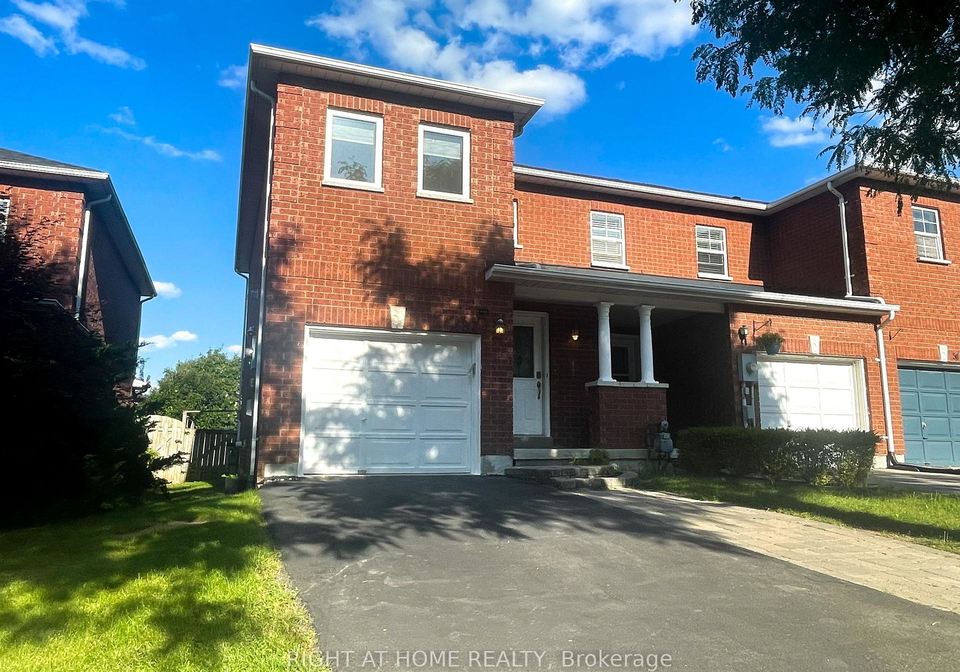 497-ainsworth-drive-e-newmarket-ontario-n13695156