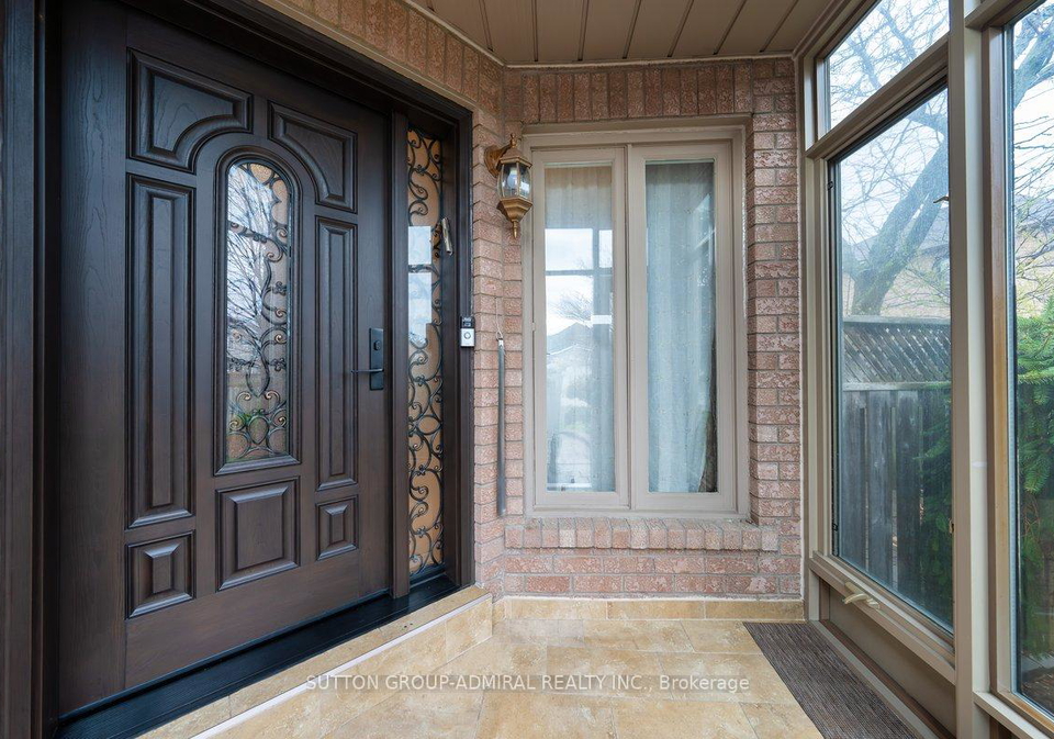 126-redondo-drive-e-vaughan-ontario-n13695262