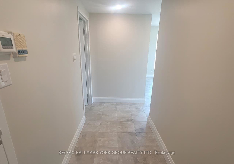 14-wellington-street-e-aurora-ontario-n13695416