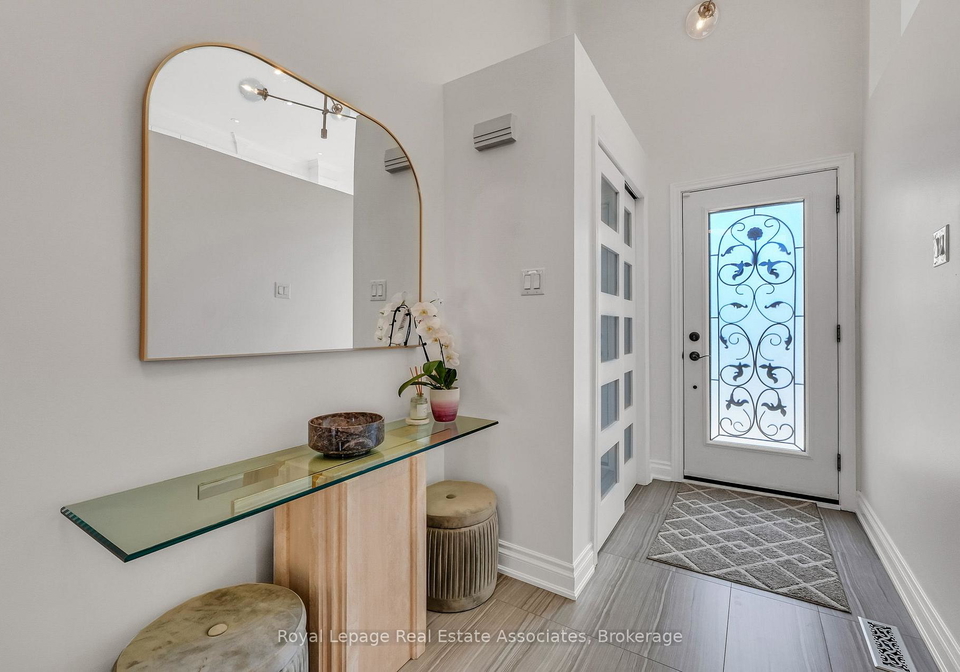8-prestwick-avenue-vaughan-ontario-n13695610