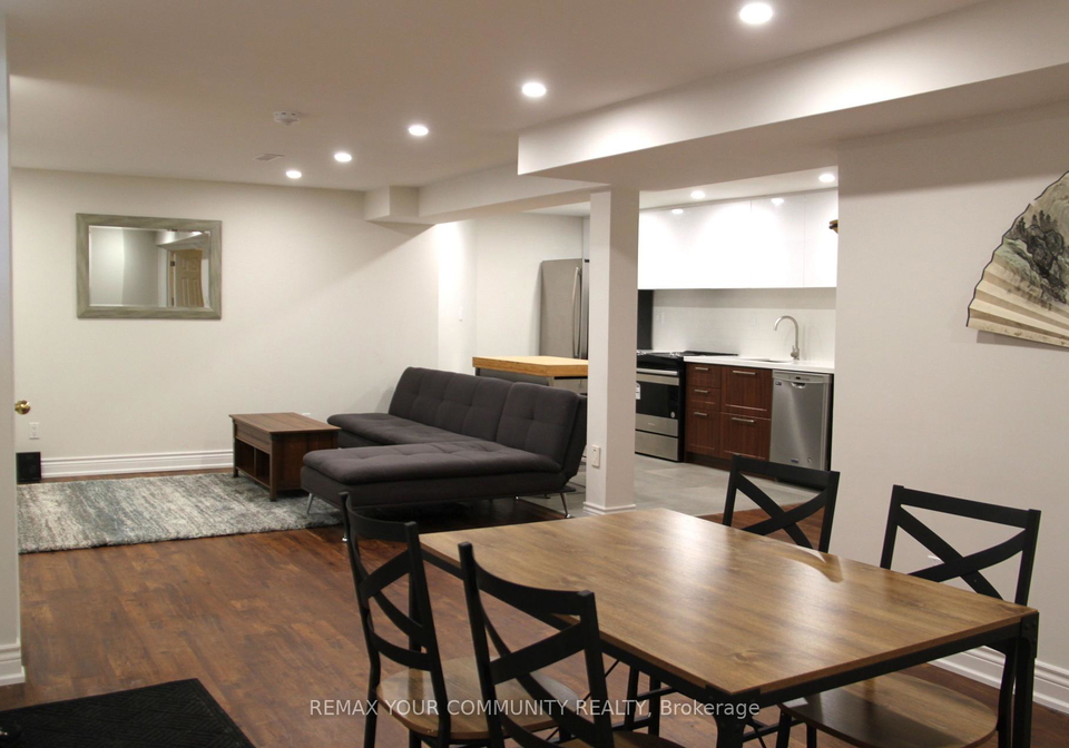 37-grovepark-street-richmond-hill-ontario-n13696426