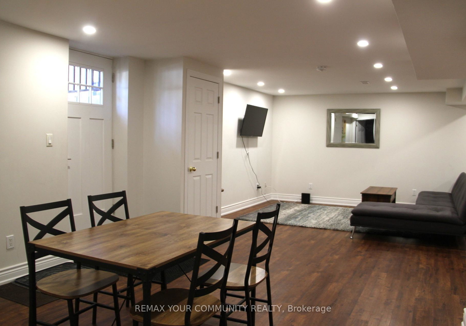 37-grovepark-street-richmond-hill-ontario-n13696426