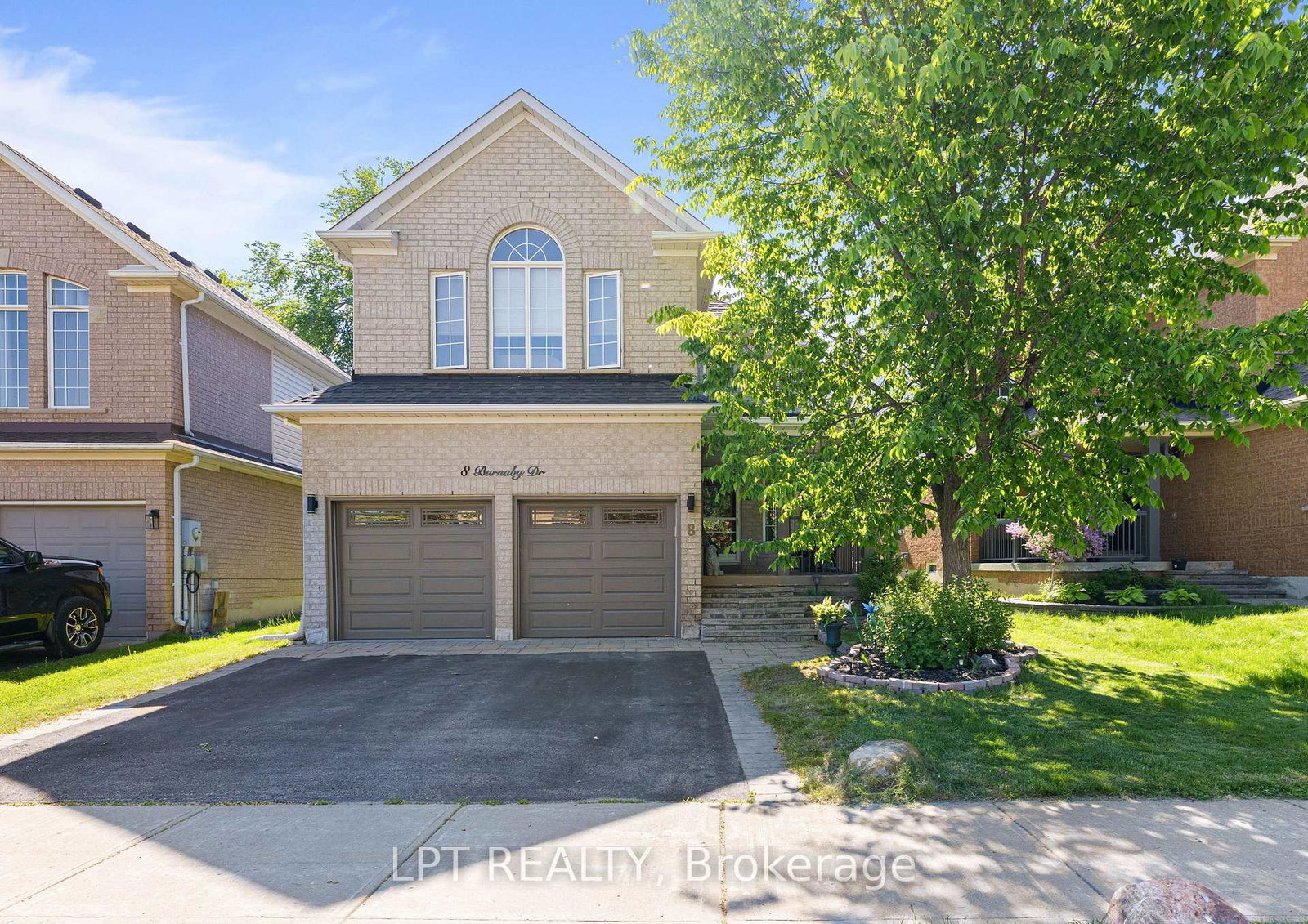 8-burnaby-drive-georgina-ontario-n13696500