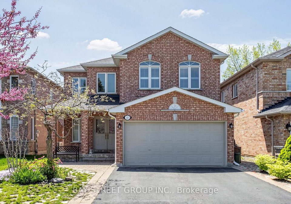 37-bayswater-avenue-richmond-hill-ontario-n13696616