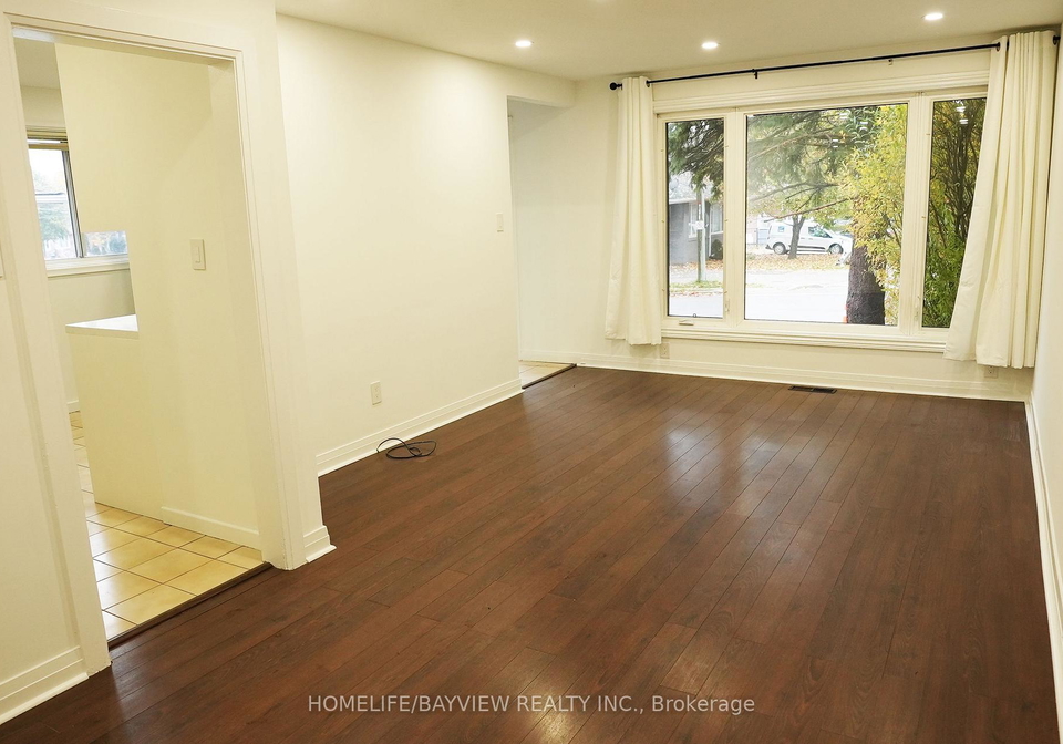 63-newbury-drive-newmarket-ontario-n13696628