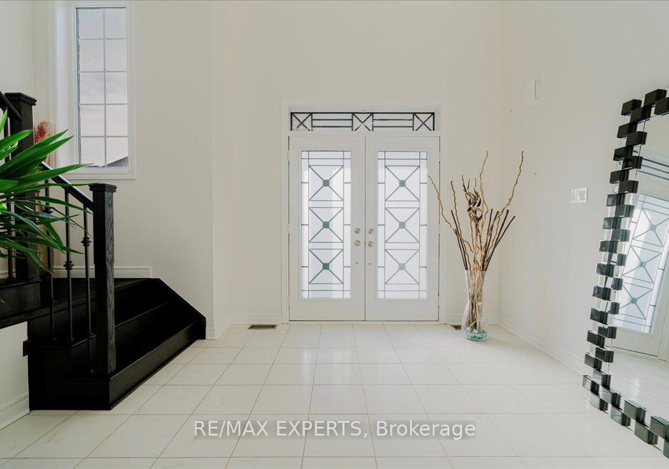 43-lewis-avenue-bradford-west-gwillimbury-ontario-n13696776