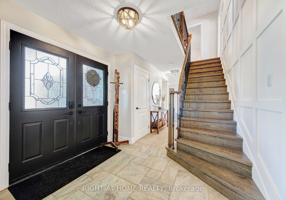 71-south-balsam-street-uxbridge-ontario-n13696874