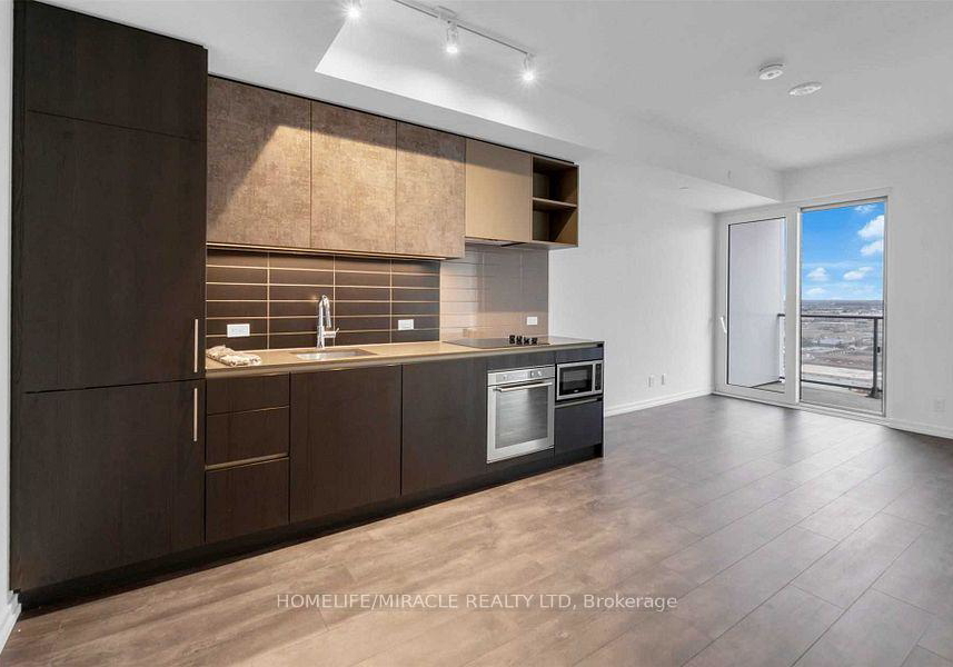 1000-portage-parkway-vaughan-ontario-n13696962