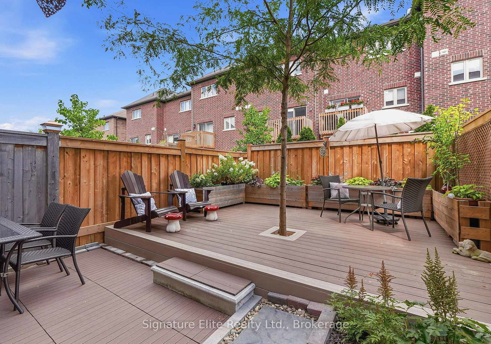 114-gordon-circle-newmarket-ontario-n13696992