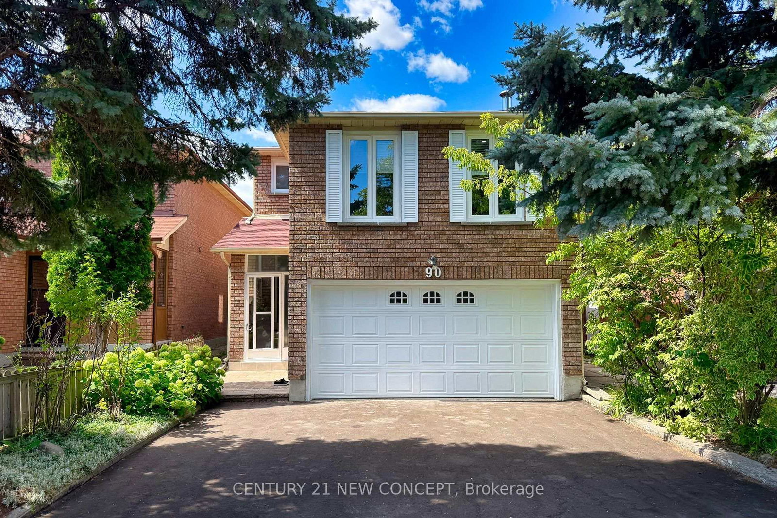 90-wade-gate-vaughan-ontario-n13697472