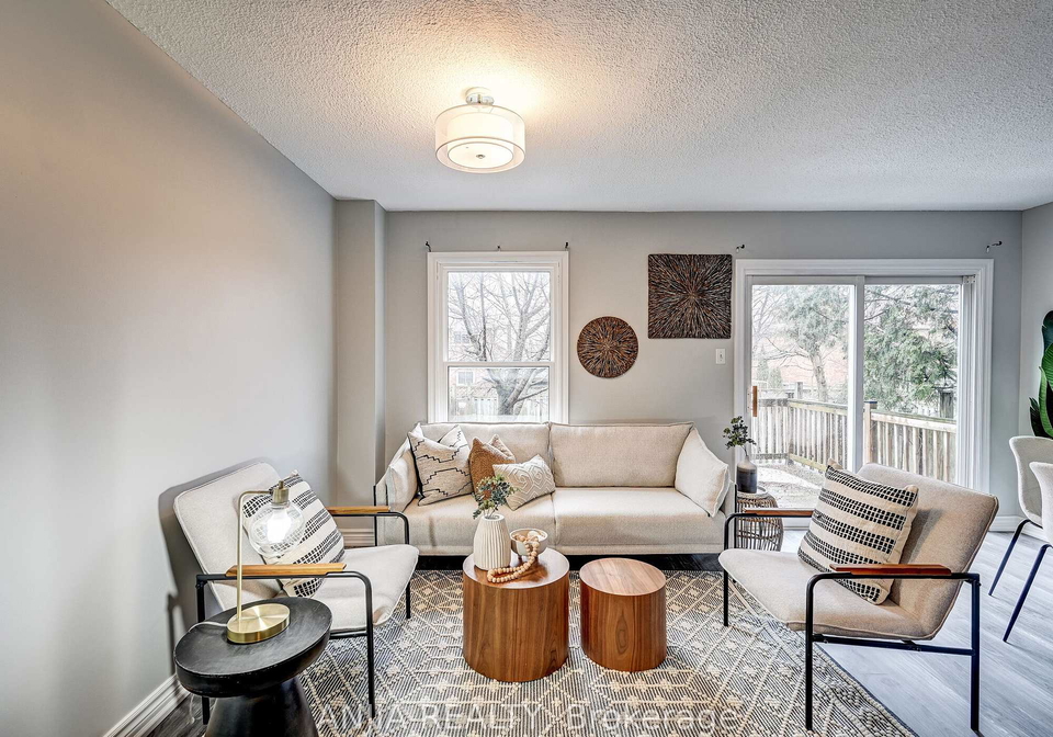 61-sorrell-crescent-markham-ontario-n13697546
