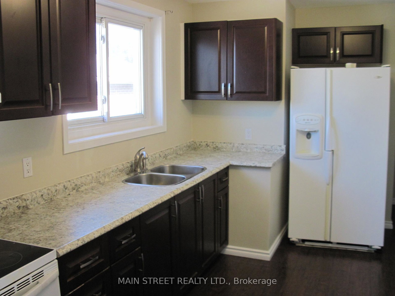 723-sunnypoint-drive-newmarket-ontario-n13697738